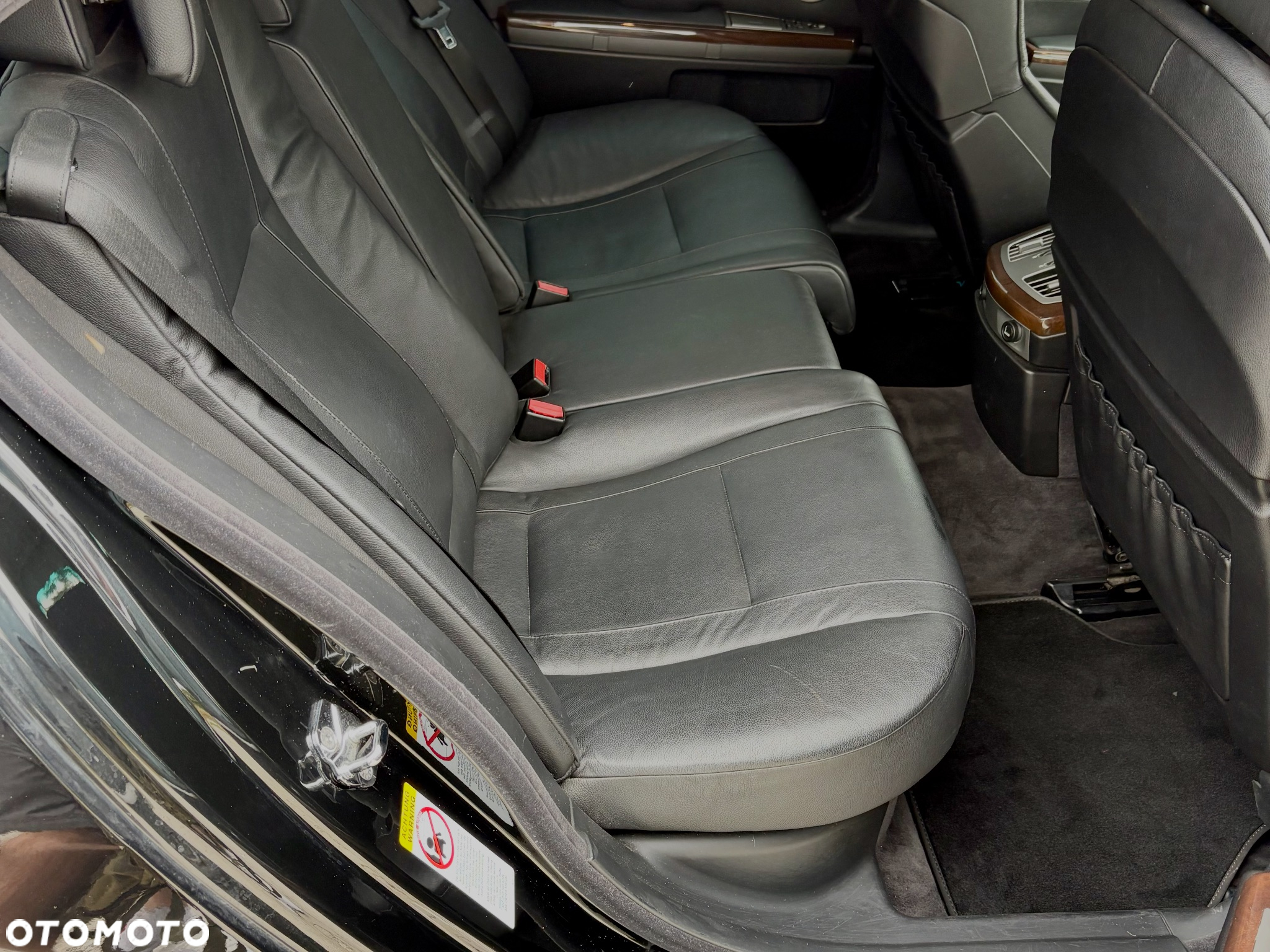 BMW Seria 7 745d - 5