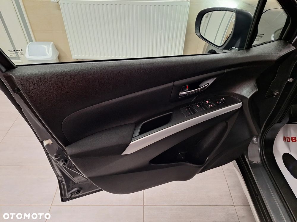 Suzuki SX4 S-Cross - 19