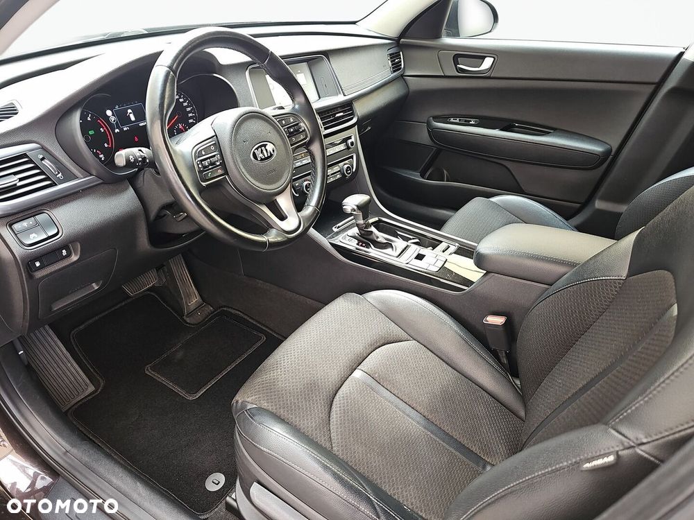 Kia Optima 1.7 CRDI L DCT - 10