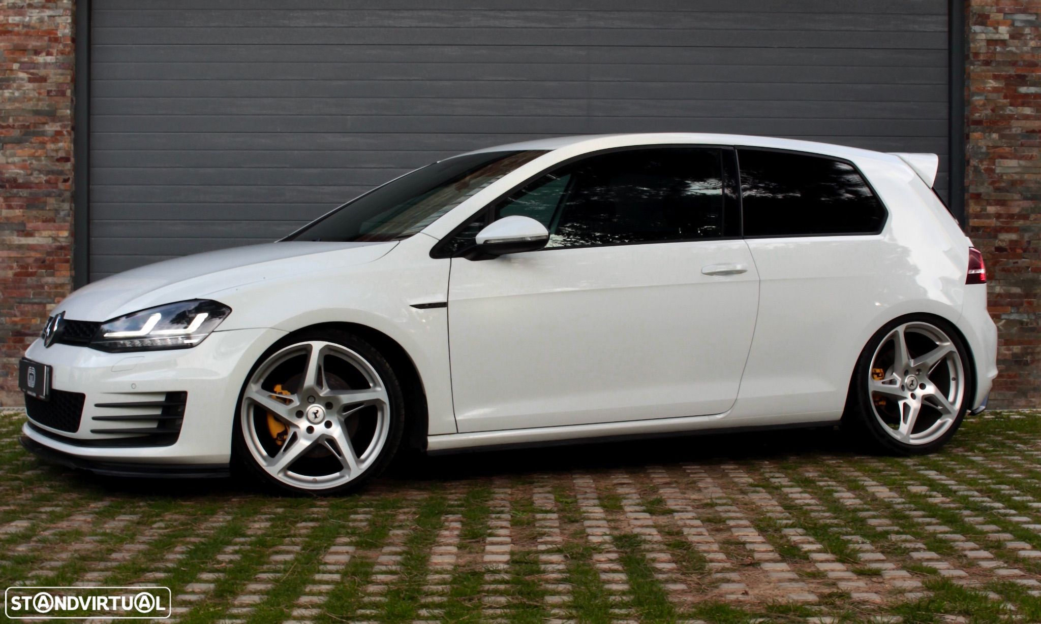 VW Golf 2.0 TSi GTi DSG - 1