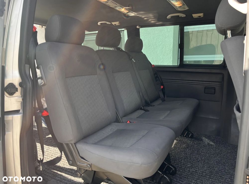 Volkswagen Caravelle TDI L2 Mixt - 17