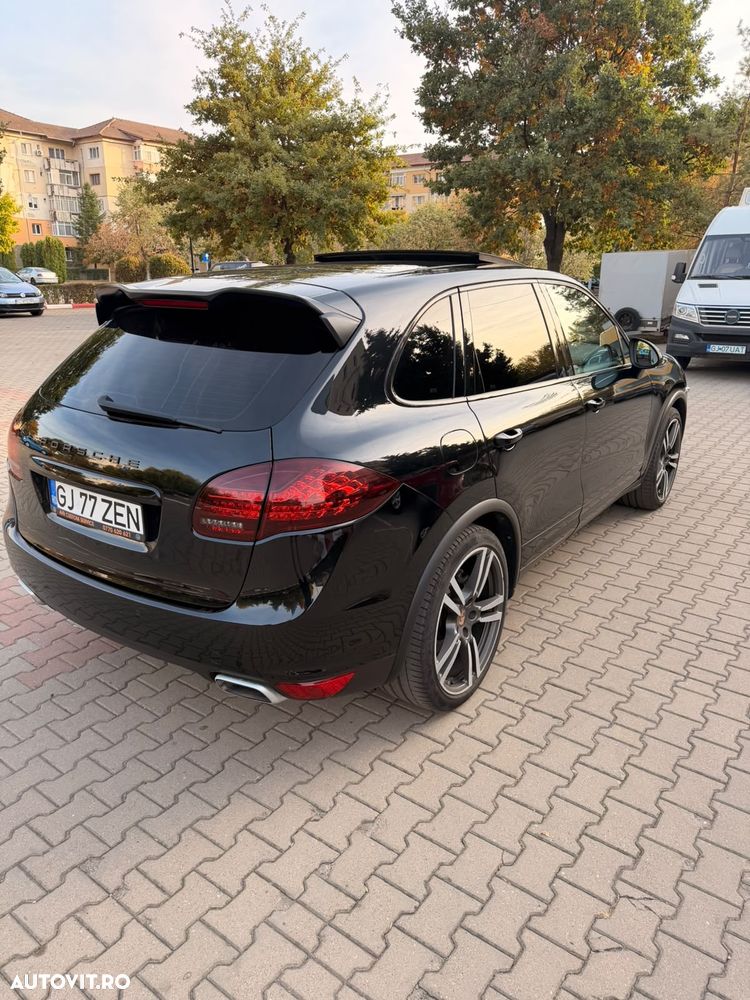 Porsche Cayenne 3.0TD TipTronic - 4