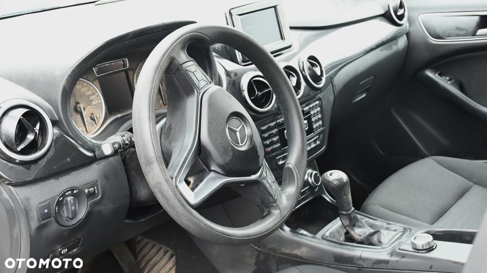 Mercedes-Benz Klasa B - 8