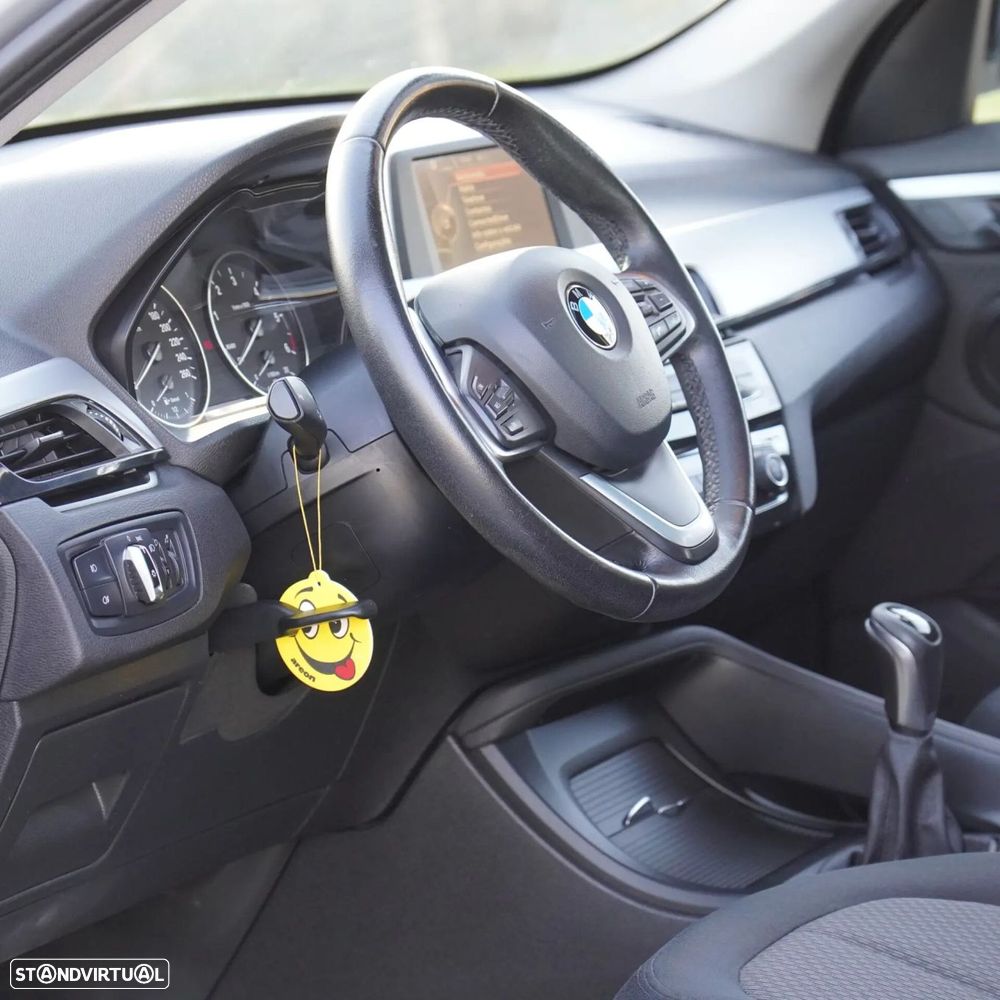 BMW X1 16 d sDrive - 17