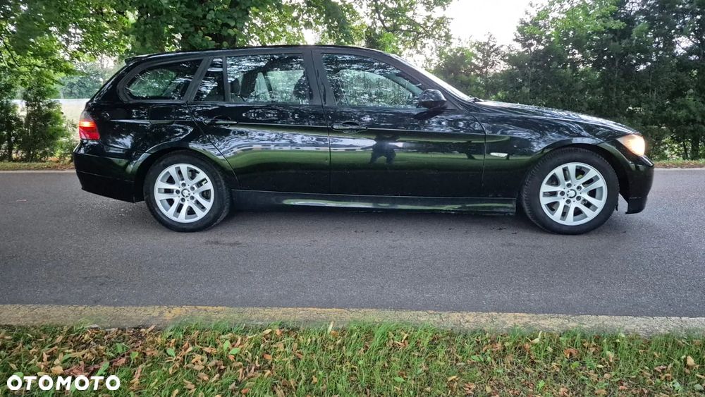 BMW Seria 3 320d - 9