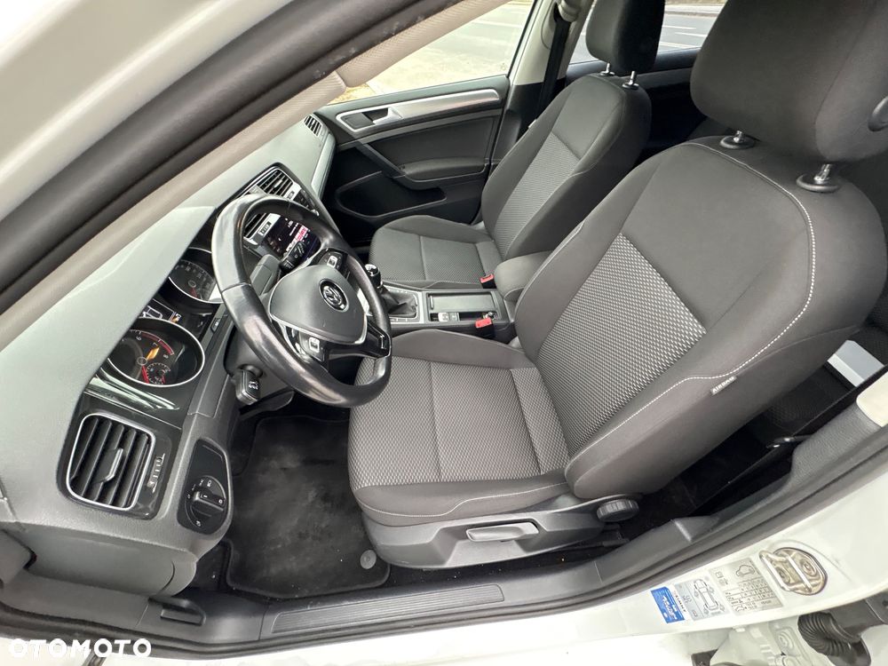 Volkswagen Golf 1.0 TSI Highline - 5