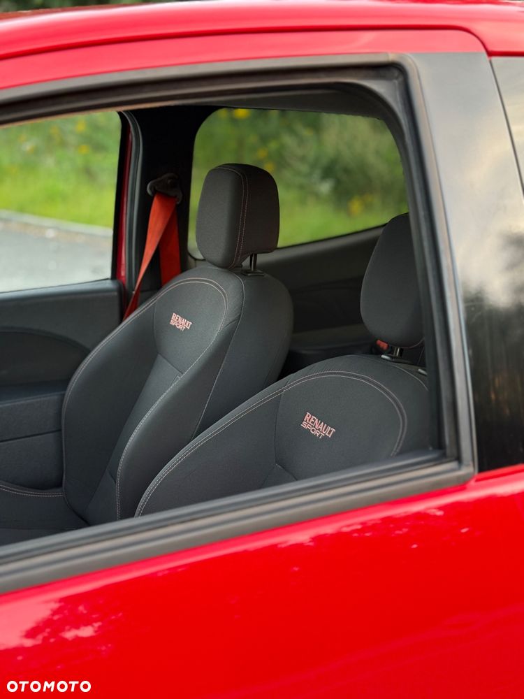 Renault Twingo 1.6 16V RS - 9