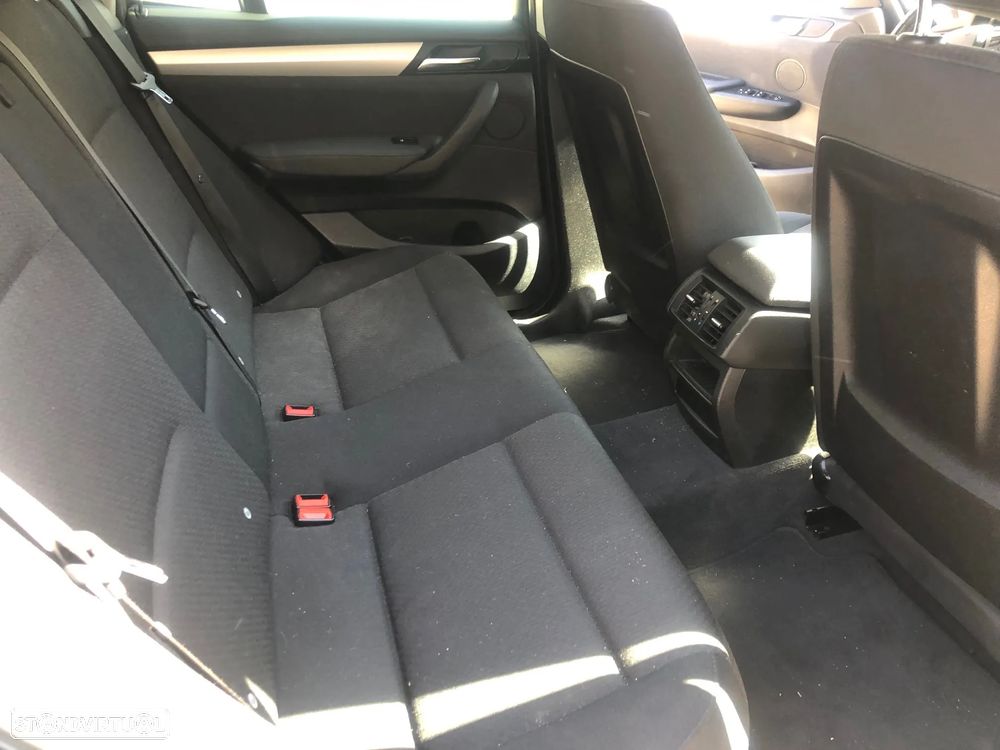 BMW X3 xDrive20d Aut. - 13