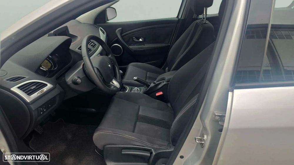 Renault Mégane Sport Tourer 1.5 dCi Dynamique S - 11
