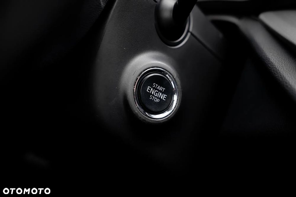 Skoda Octavia 2.0 TDI SCR Ambition DSG - 19