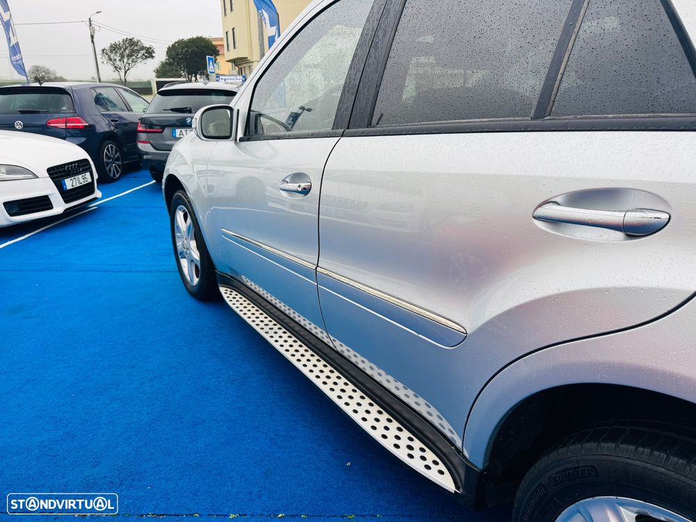 Mercedes-Benz ML 320 CDI 4Matic 7G-TRONIC Edition 10 - 16