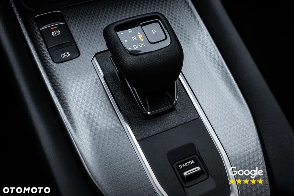 Nissan Qashqai 1.3 DIG-T mHEV N-Connecta Xtronic - 12