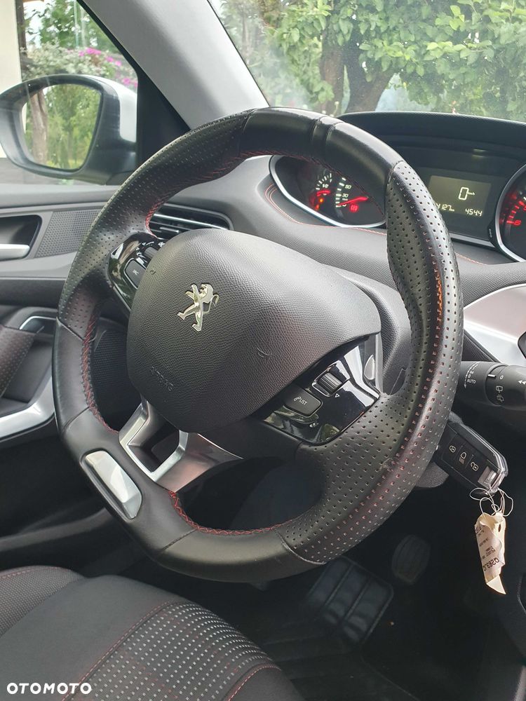Peugeot 308 - 7