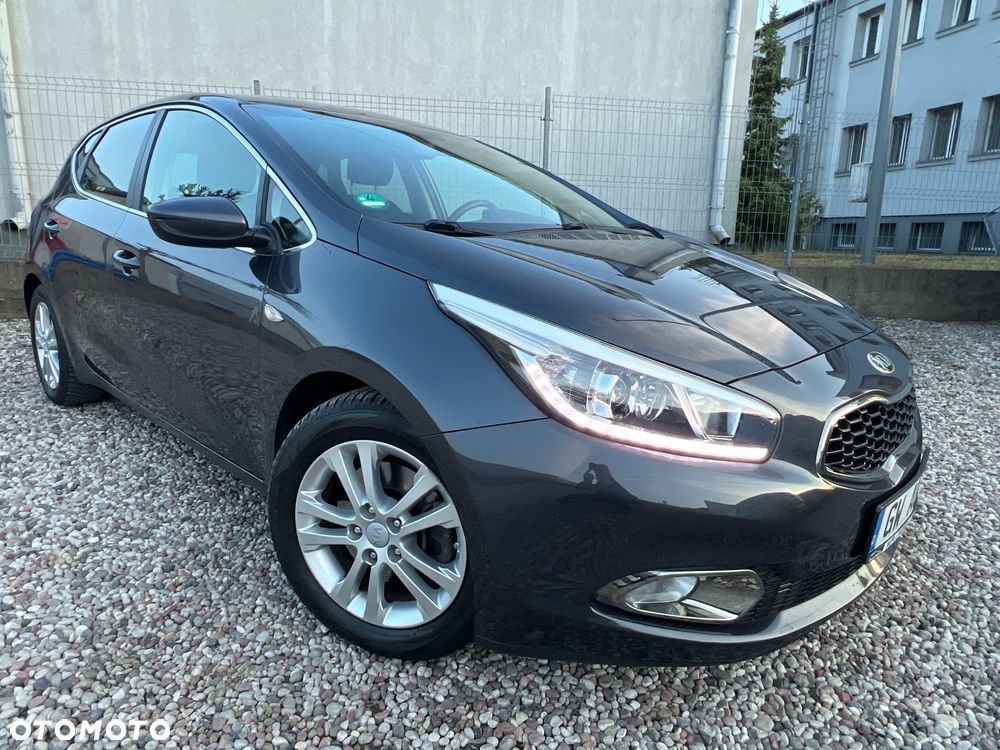 Kia Ceed 1.4 CVVT Dream Team Edition - 3