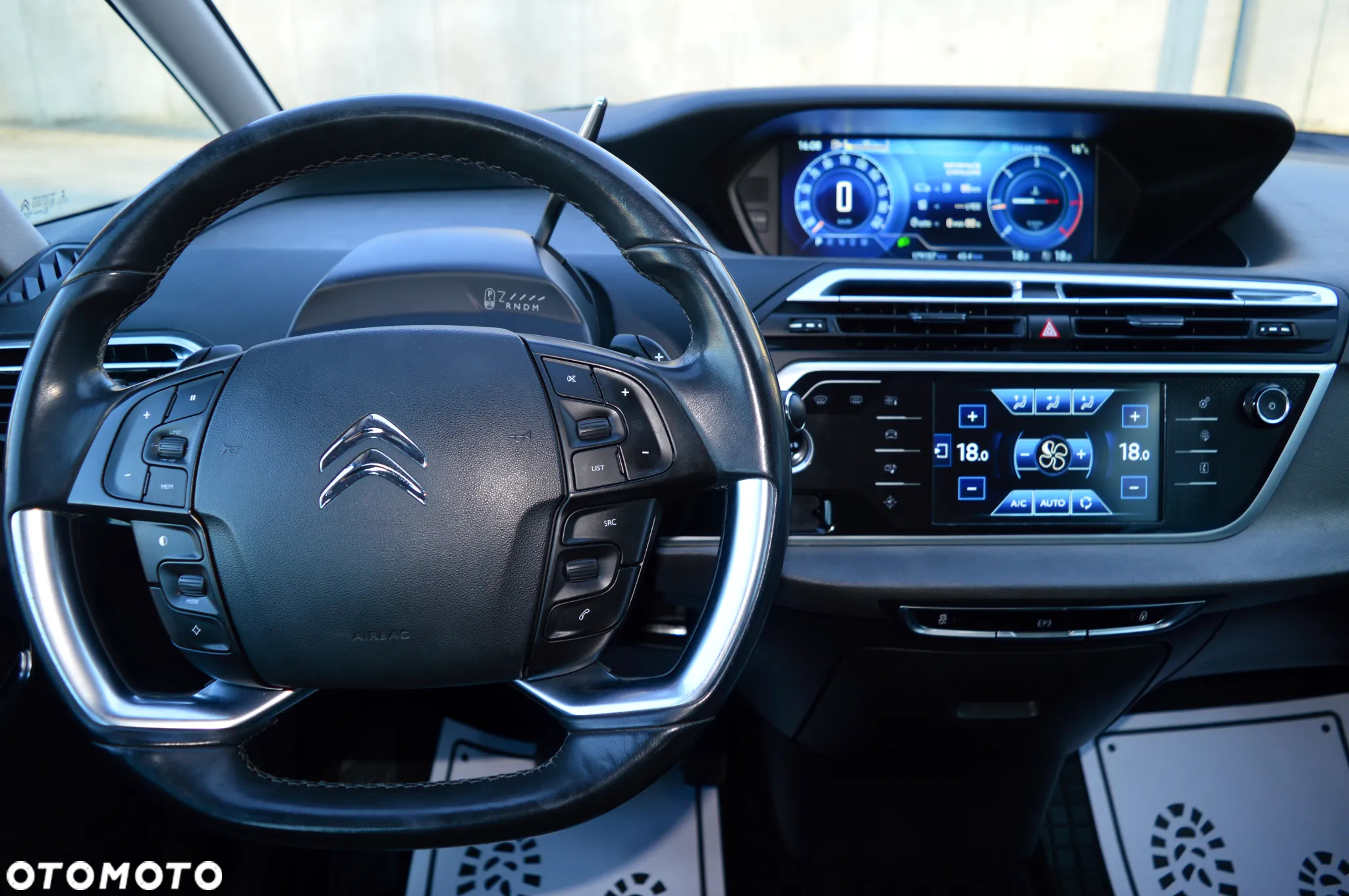 Citroën C4 Grand Picasso - 18