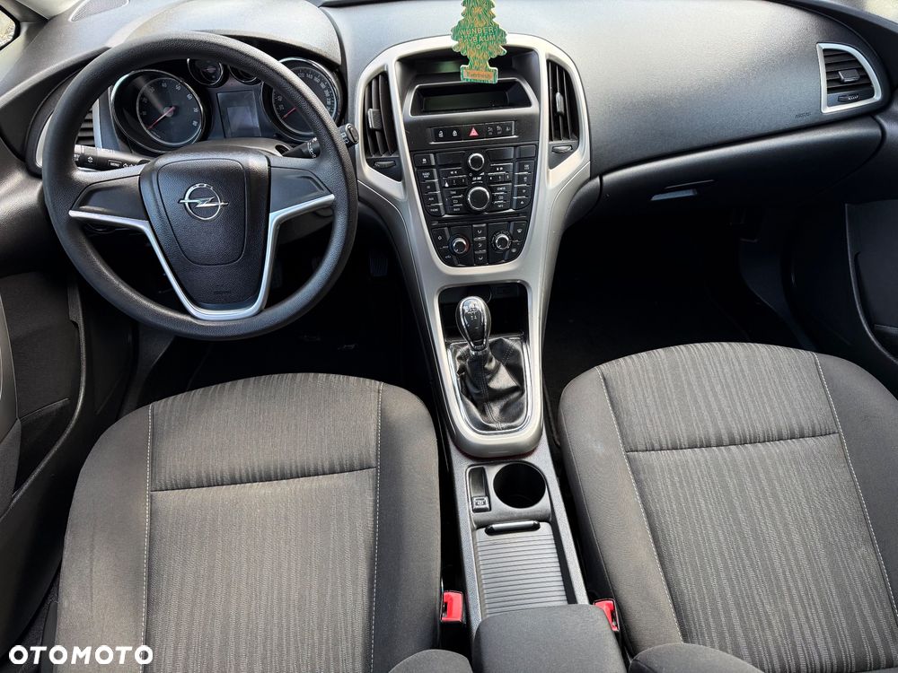 Opel Astra 1.4 Selection - 12