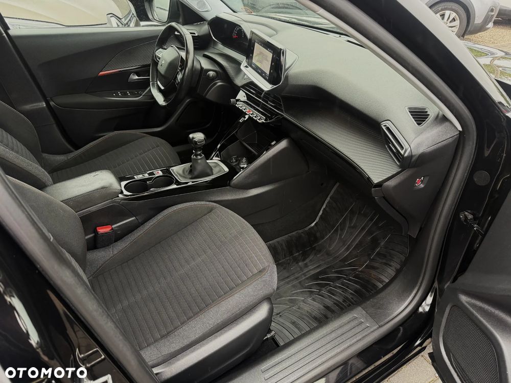 Peugeot 2008 BlueHDi 100 STOP & START Style - 12