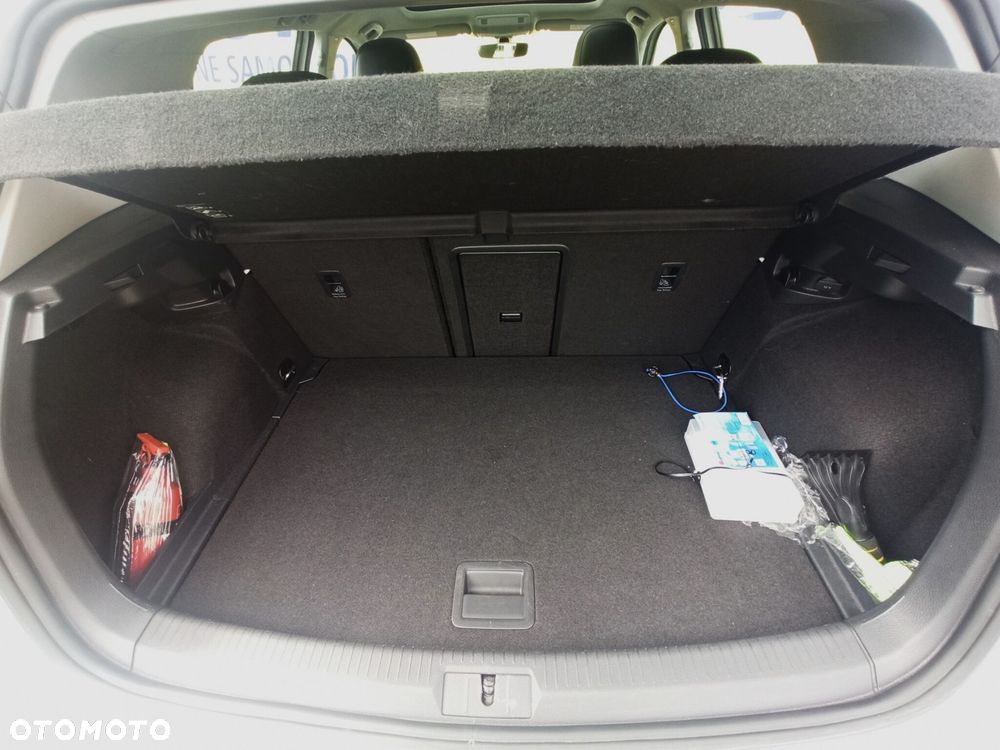 Volkswagen Golf - 9