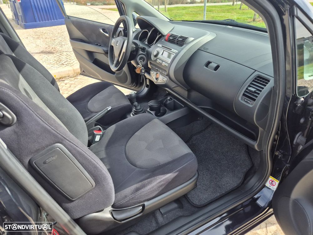Honda Jazz 1.4 LS - 12