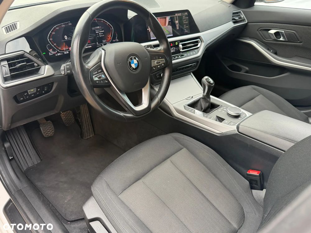 BMW Seria 3 - 15