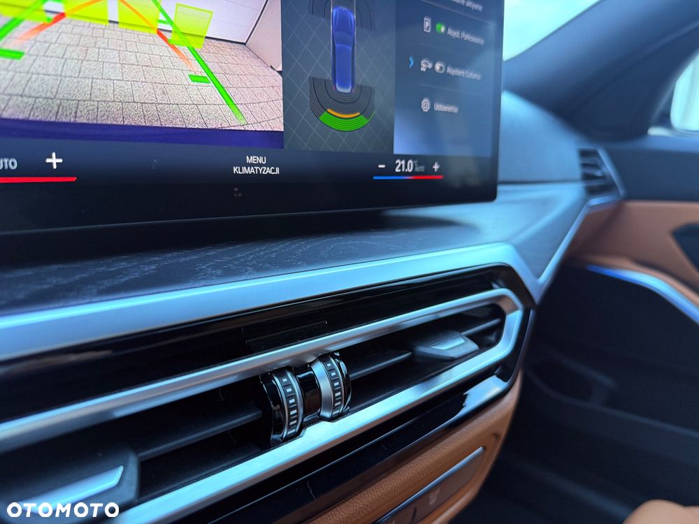 BMW Seria 3 320d xDrive M Sport sport - 26