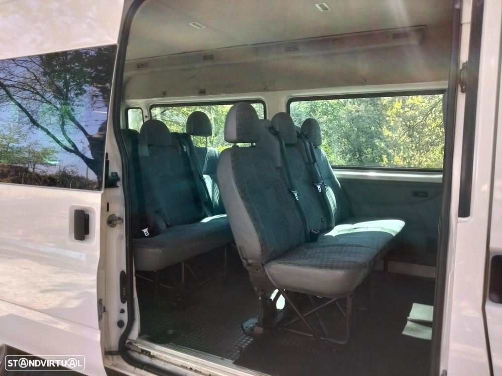 Ford Transit 330L 2.2 TDCi - 9