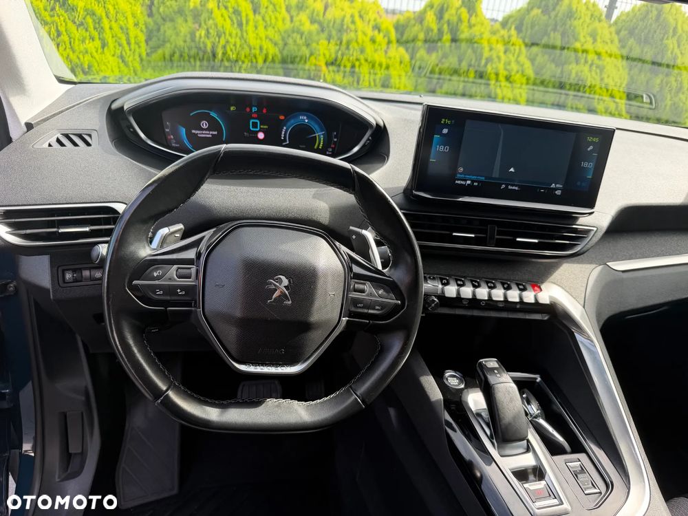 Peugeot 3008 - 13