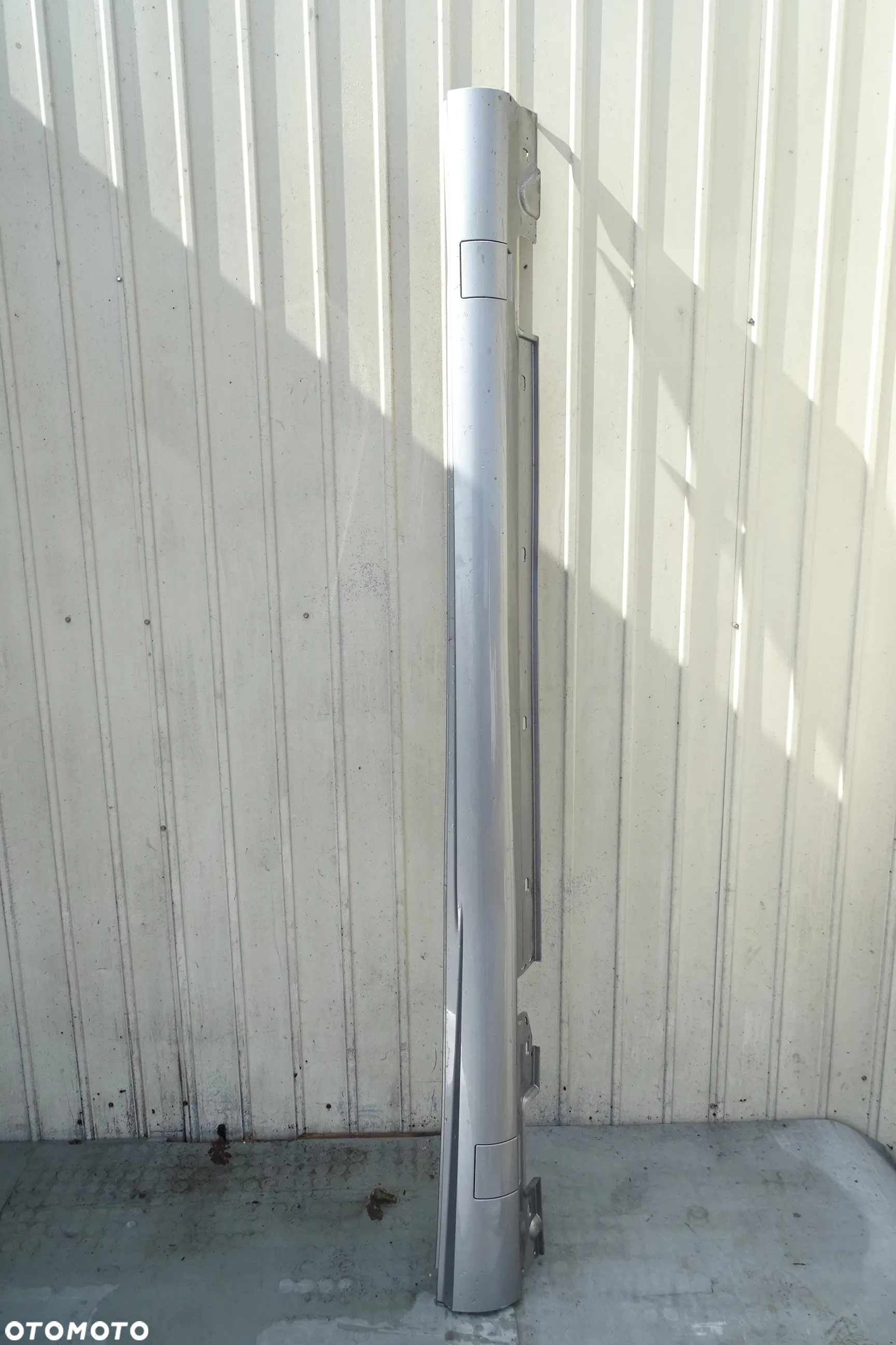E KLASA W212 Prog AMG prawy 2126901640 - 2