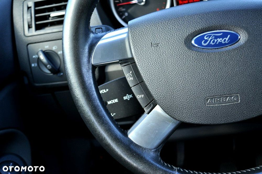 Ford Kuga 2.0 TDCi 2x4 Trend - 13