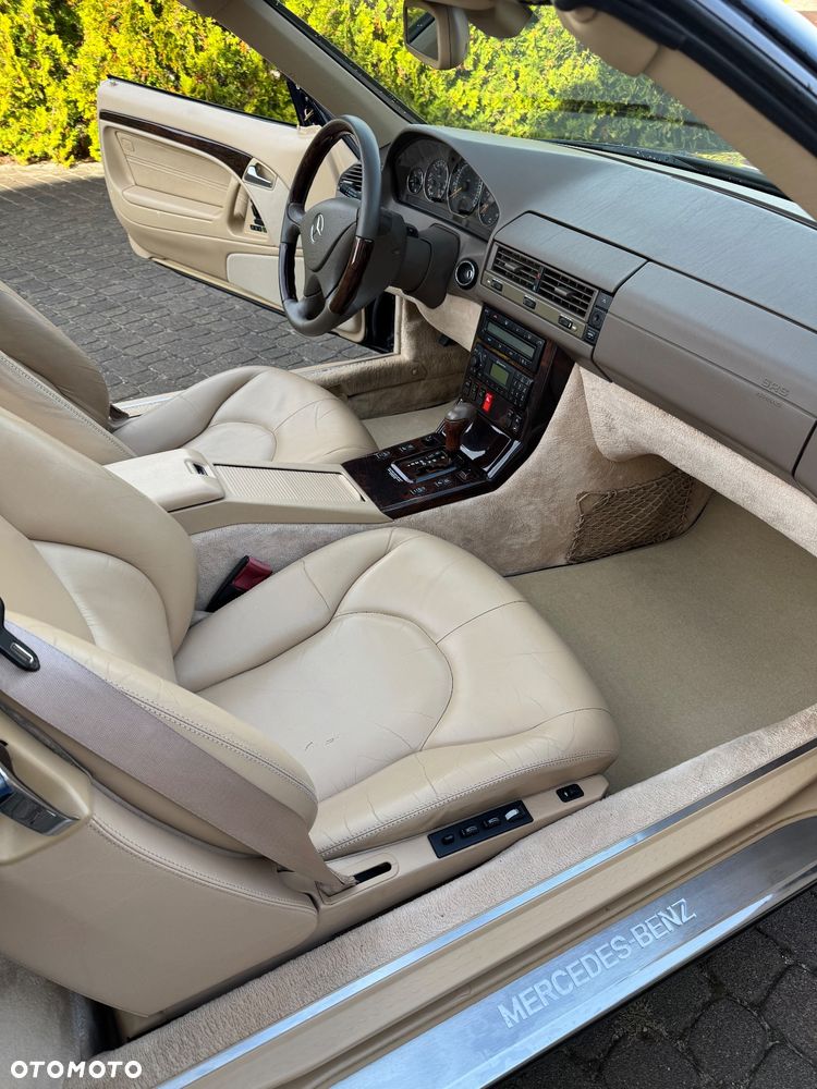 Mercedes-Benz SL 500 - 12