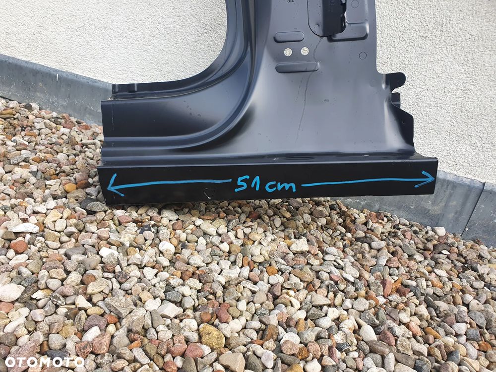 Próg poszycie prawe Audi A5 III B10 8B rok 24- - 2