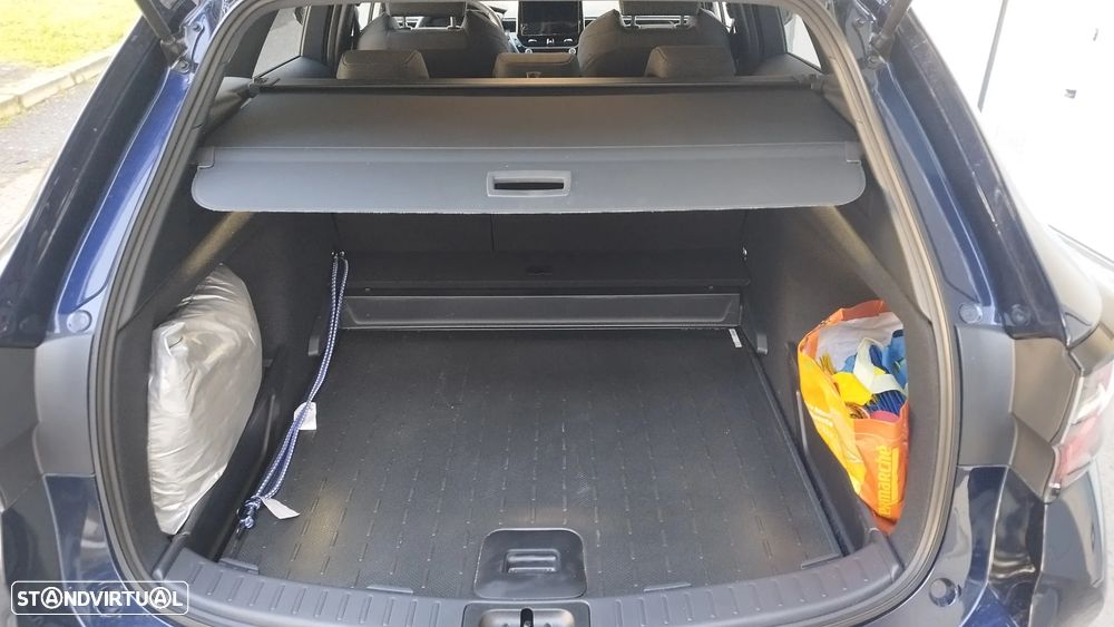 Suzuki Swace 1.8L CVT GLX Hybrid - 23