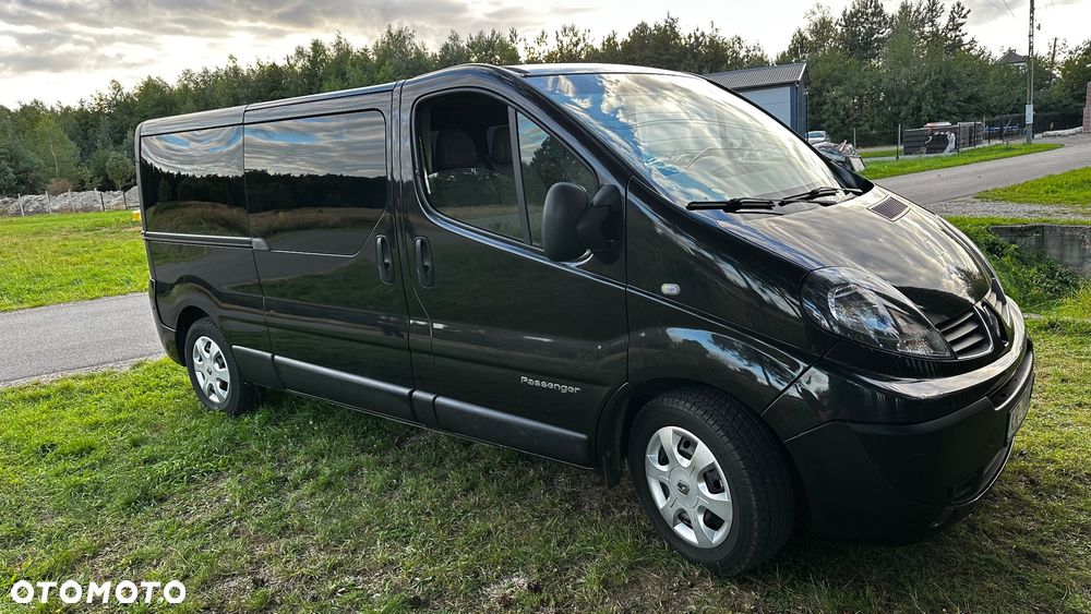 Renault Trafic Grand Passenger Pack Clim - 21