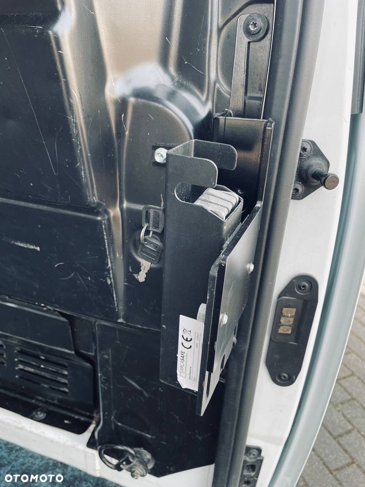 Ford Transit Custom - 29