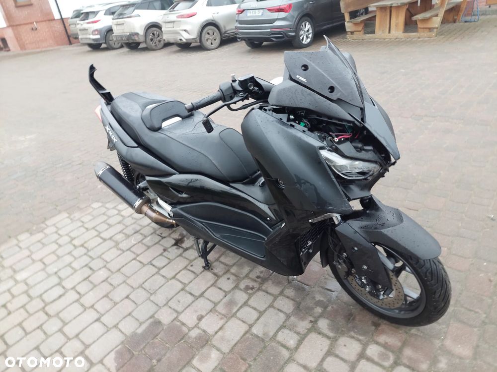 Yamaha X-max - 7