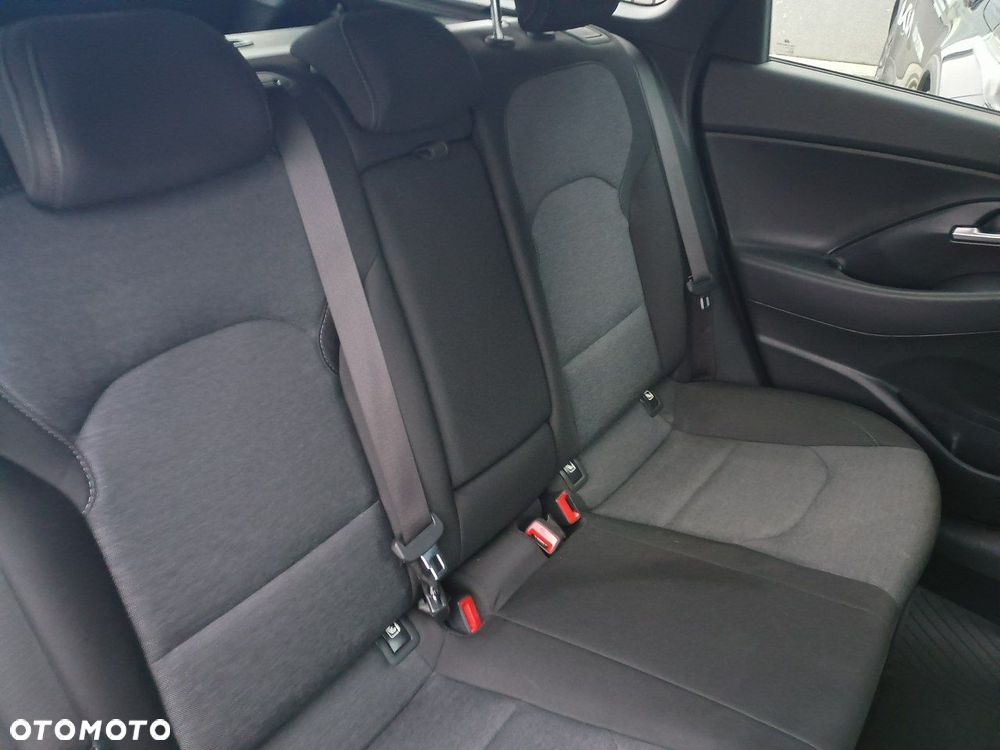 Hyundai i30 1.5 T-GDI 48V Smart - 27