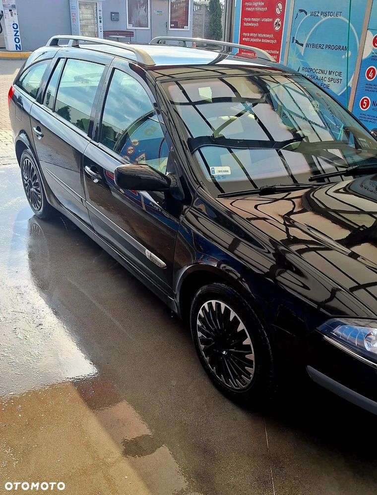 Renault Laguna 2.0 DCi Confort Dynamique - 3