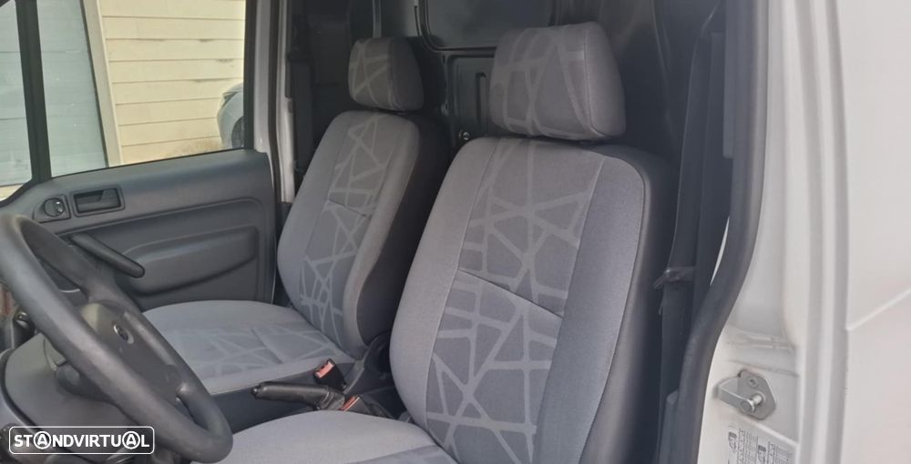 Ford CONNECT 1.8 TDCI - 18