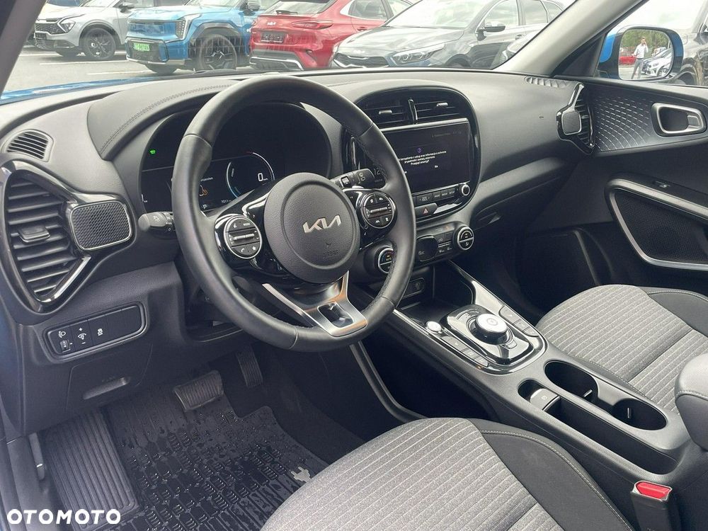 Kia Soul e-Soul 64kWh L - 9