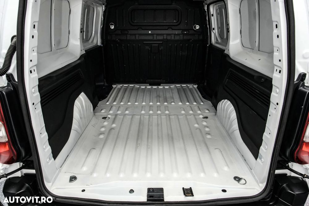 Toyota Proace Verso 1.5 D-4D 102CP 8+1 Base Compact - 11