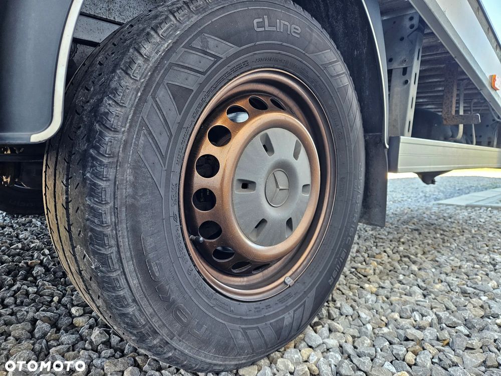 Mercedes-Benz Sprinter 319 CDI 7G-Tronic - 36