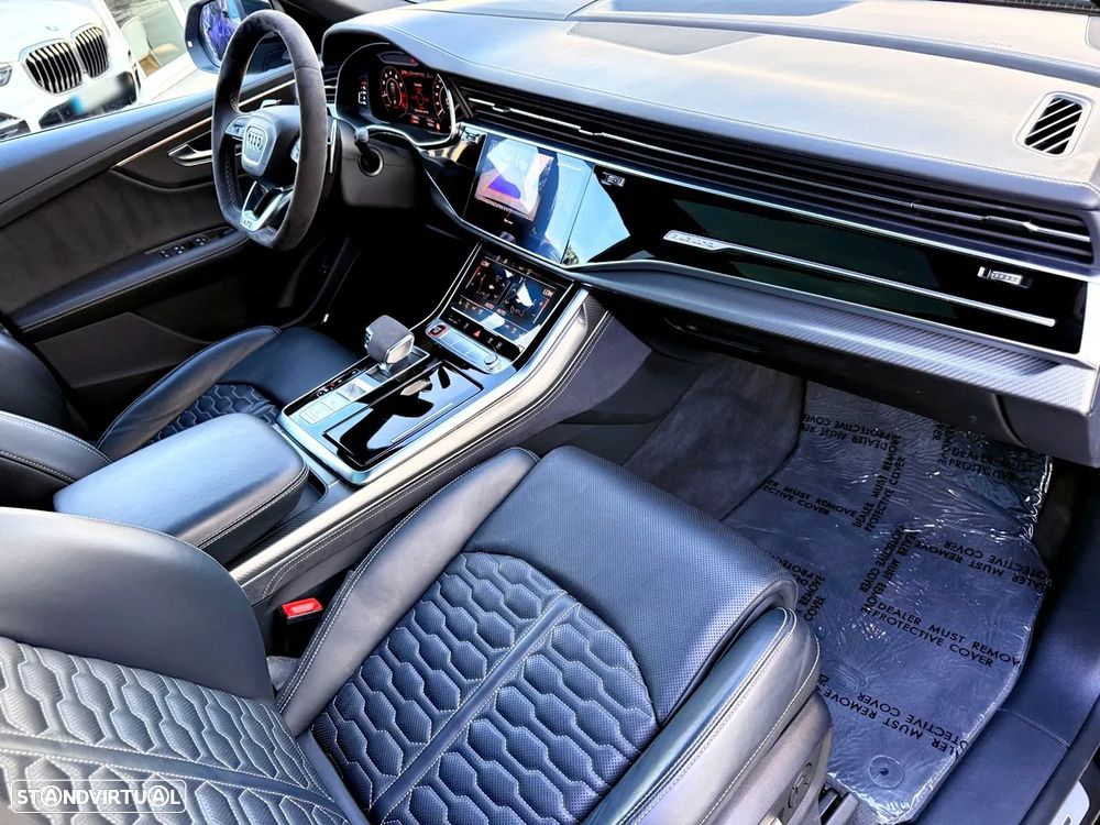Audi RS Q8 4.0 TFSI quattro Tiptronic - 29