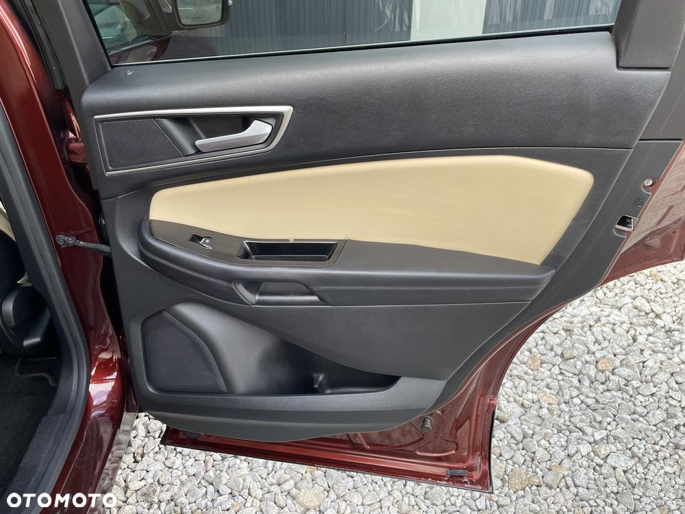 Ford Edge - 17
