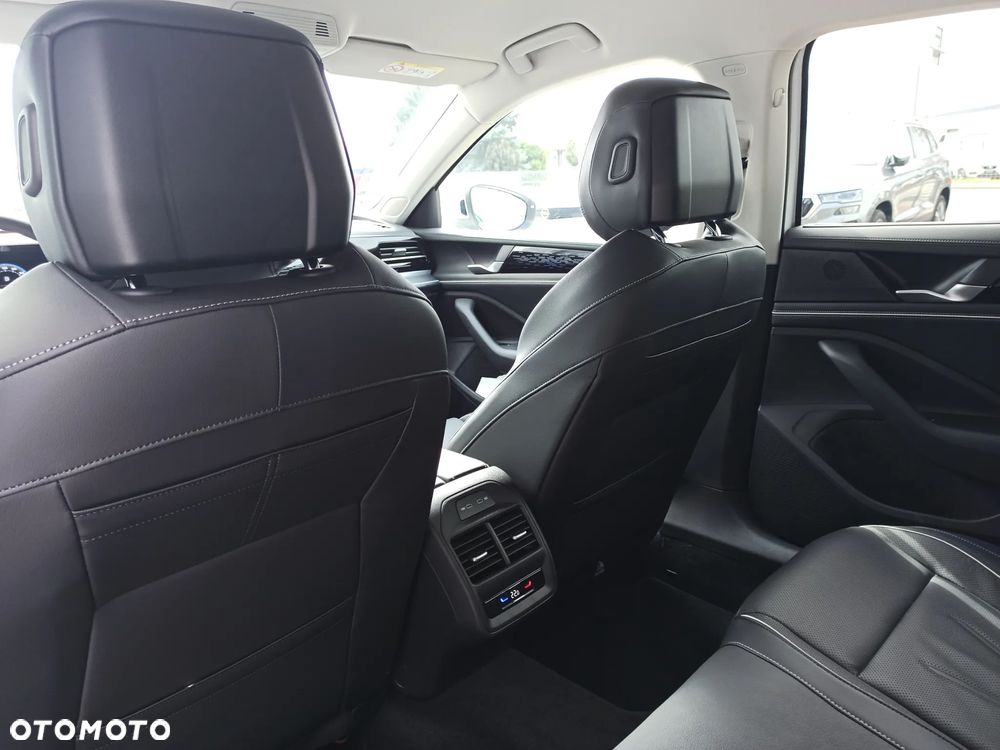 Volkswagen Passat Variant 1.5 TSI EVO Elegance DSG - 12