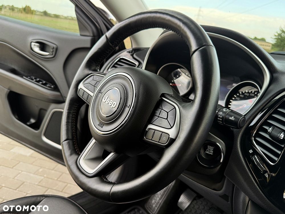 Jeep Compass 1.4 MultiAir Limited - 38