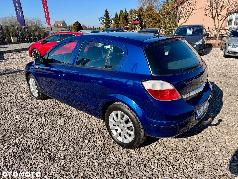 Opel Astra - 10