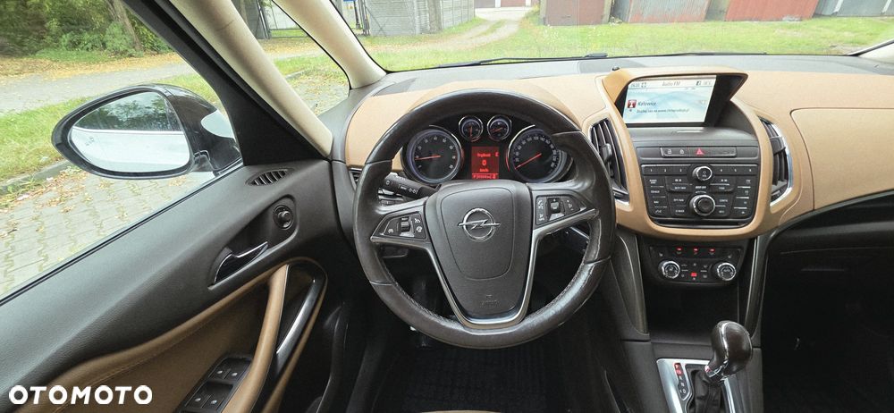 Opel Zafira - 19