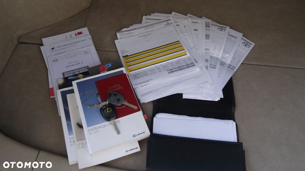 Lexus RX 350 Prestige - 38