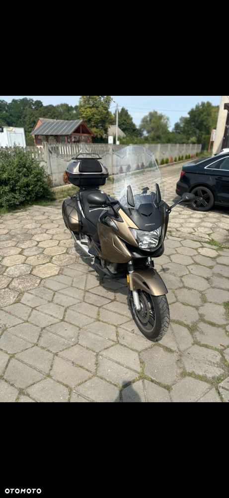 Honda Deauville - 1