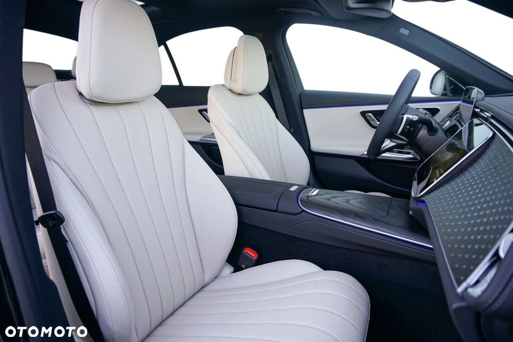 Mercedes-Benz Klasa E - 9